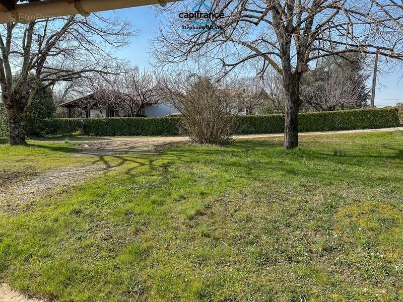 Maison à CONDEZAYGUES