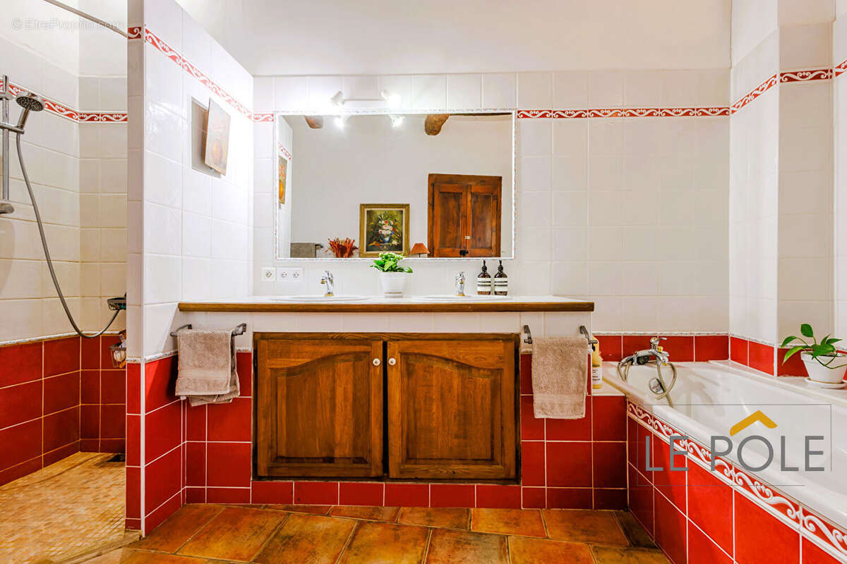 Maison à BEAUMES-DE-VENISE