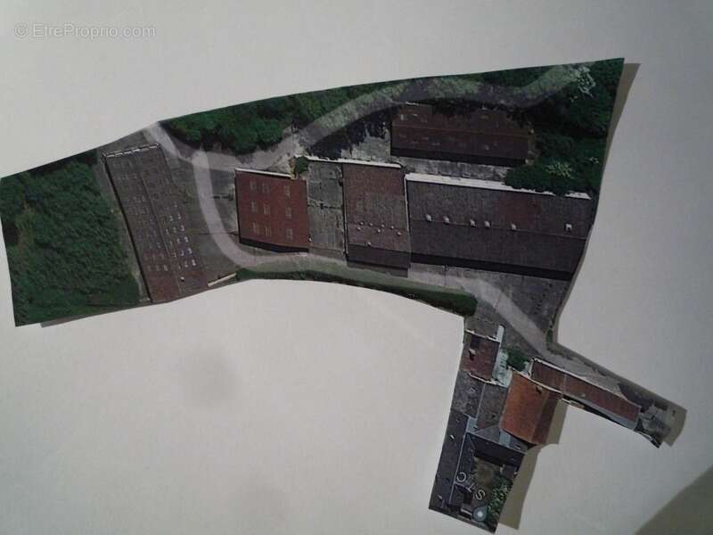 Maison à VERNEUIL-SOUS-COUCY