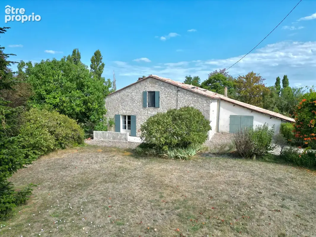 Élégante propriété familiale avec piscine dans un cadre paisible - photo 5