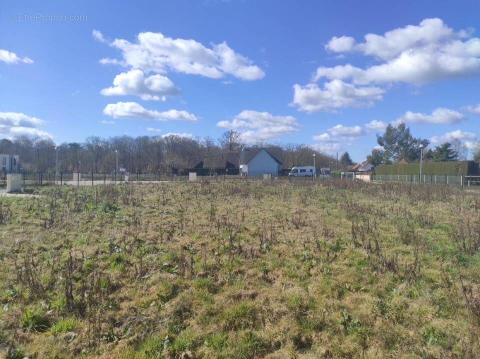 Photo Terrain à Tourville-La-Riviere au prix de 149 000€