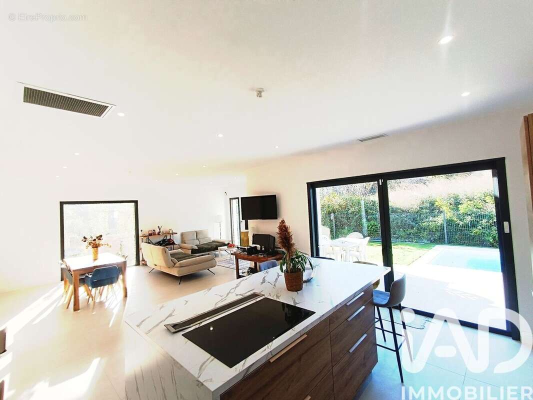 Photo 5 - Maison à COMPS