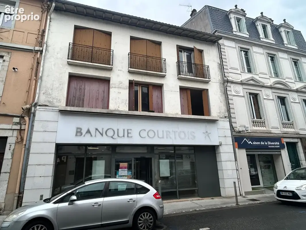Immeuble au centre ville de saint gaudens - photo 1