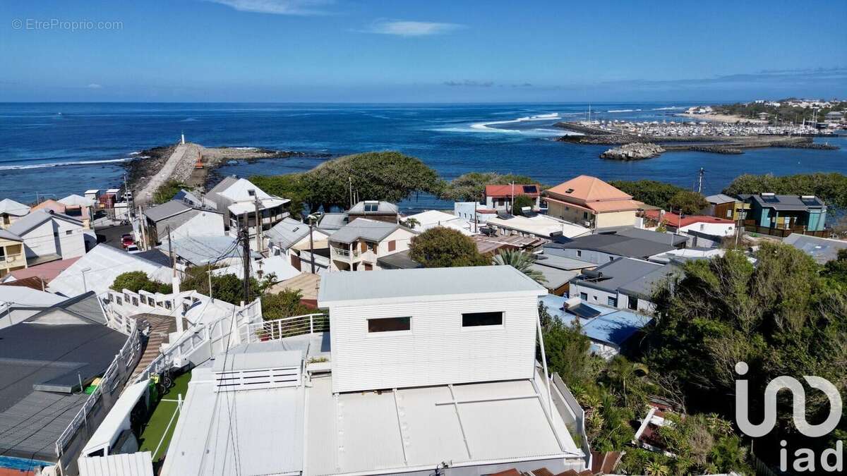 Photo 2 - Maison à SAINT-PIERRE