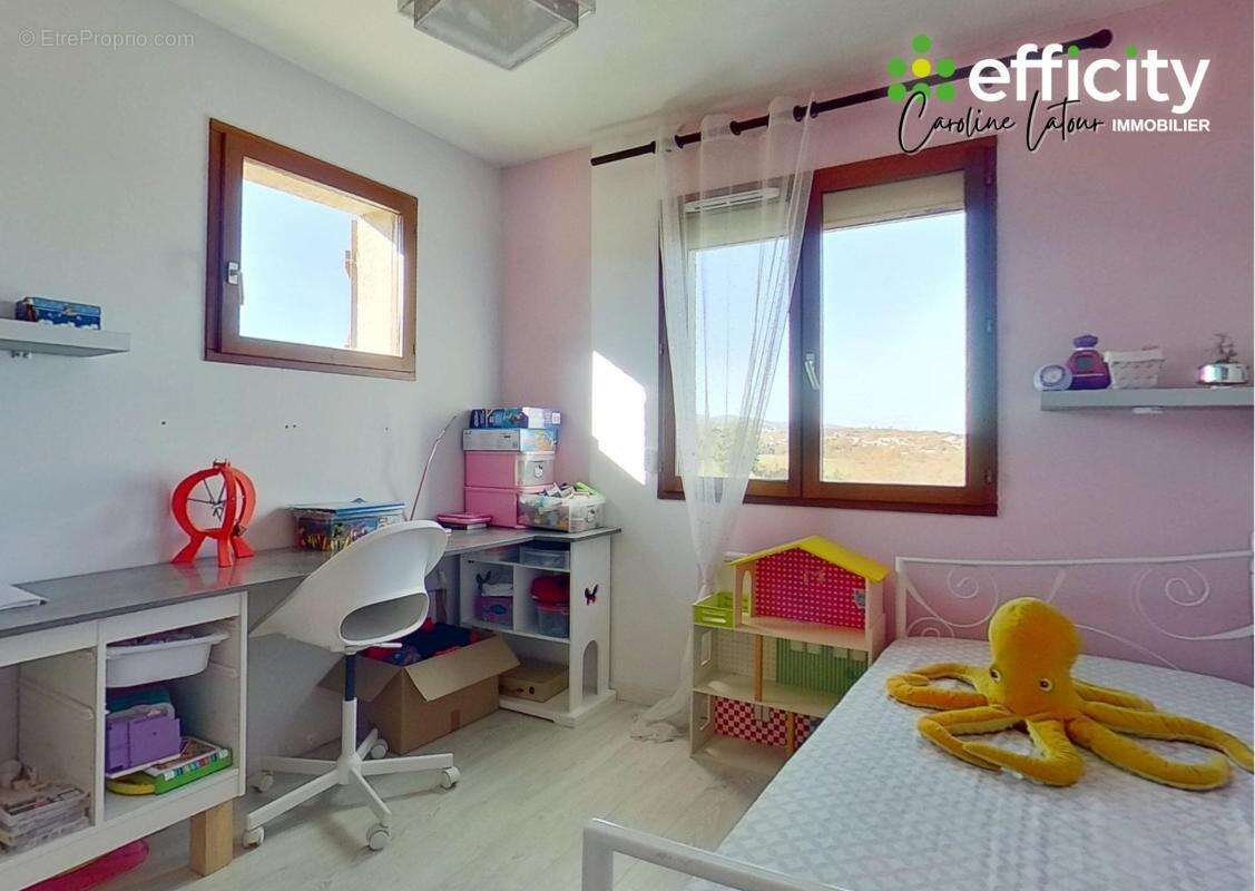 Maison à SAINT-GEORGES-HAUTE-VILLE