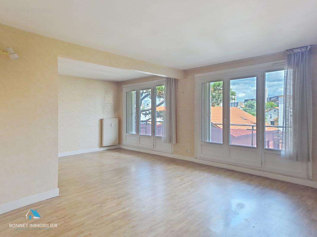 Appartement à CLERMONT-FERRAND