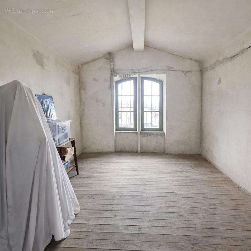 Appartement à GINESTAS