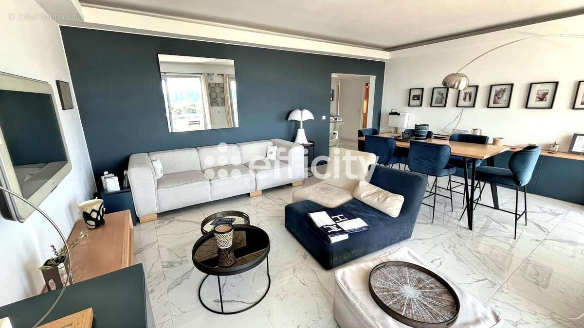 Appartement à MARSEILLE-8E
