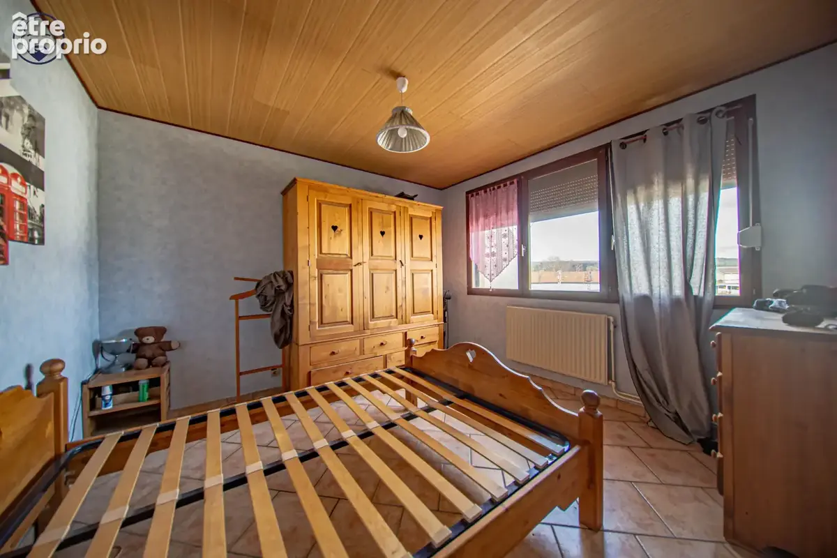 Maison avec beaux volumes, jardin et terrasse plein sud à Commercy - photo 9