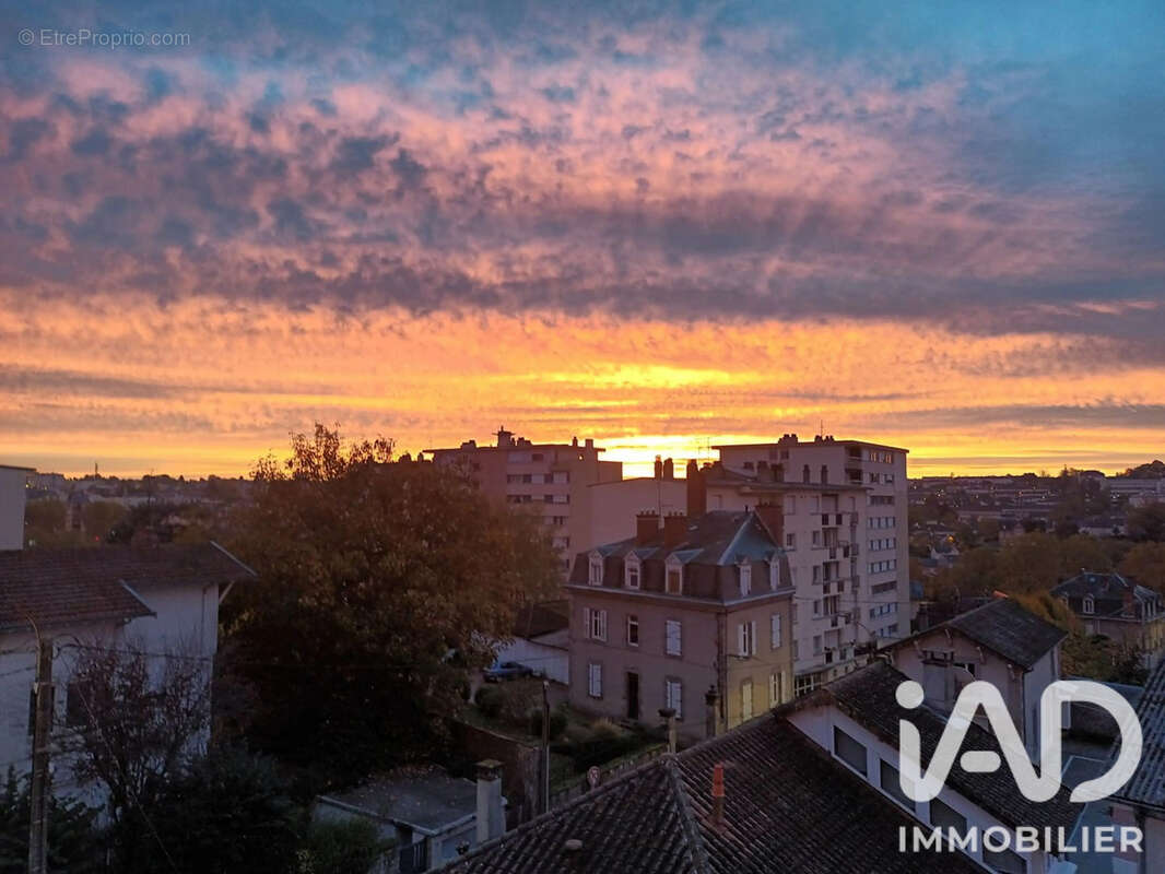 Appartement 88 m² à Limoges  - photo 9