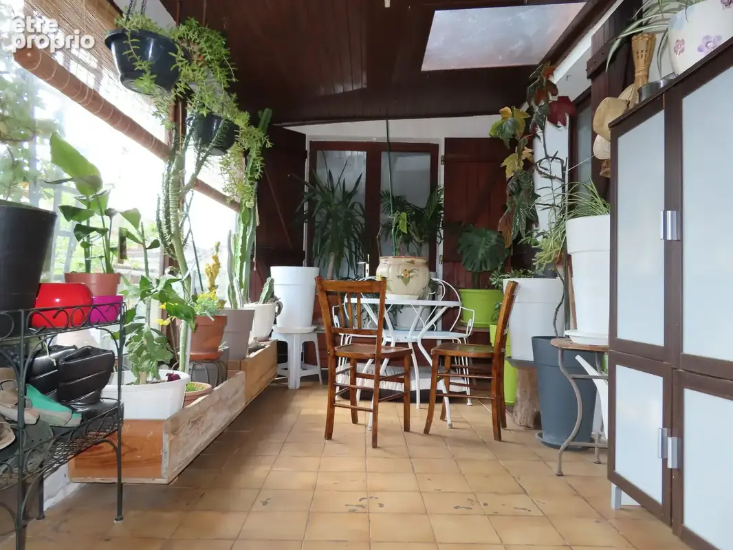 Maison proche du centre Mairie CHARVIEU, - photo 20