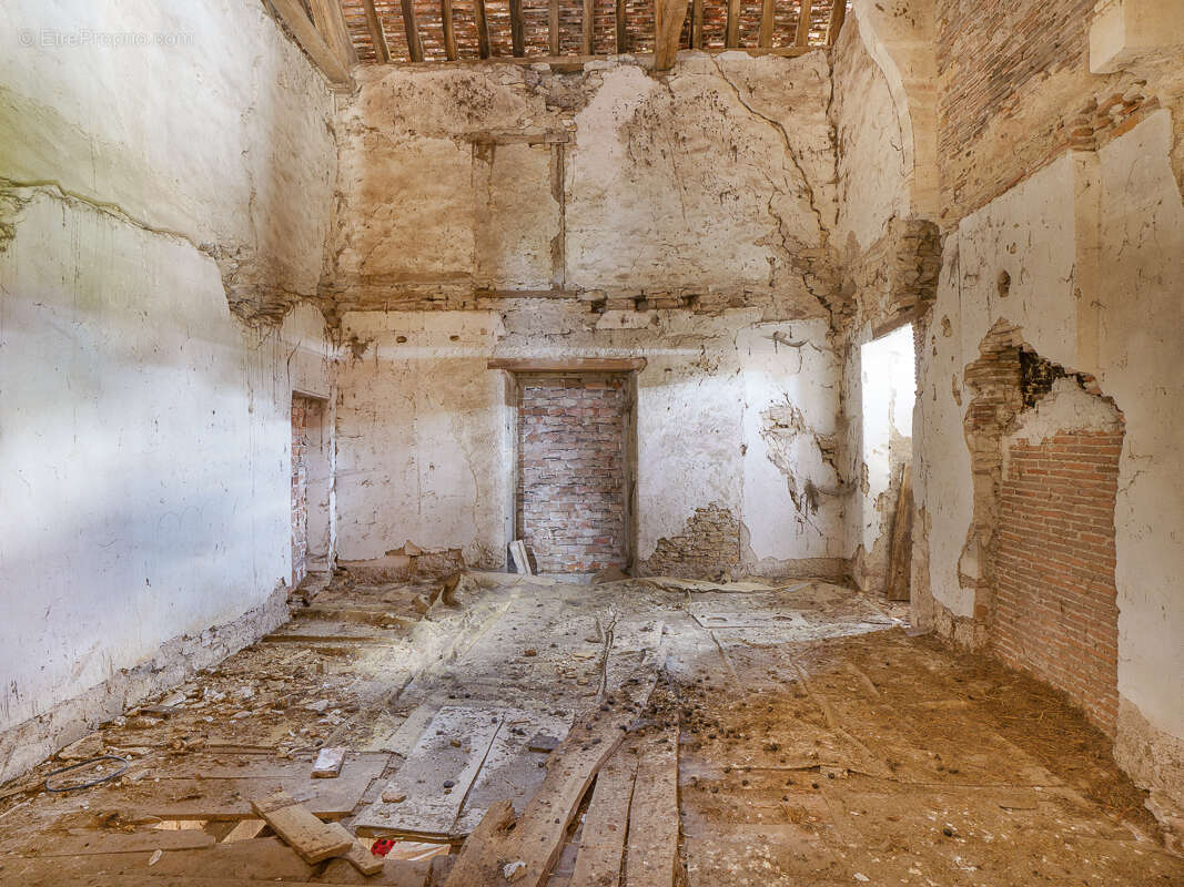 Maison de campagne Joncy 4 pièces 86 m2 + dépendances - photo 9