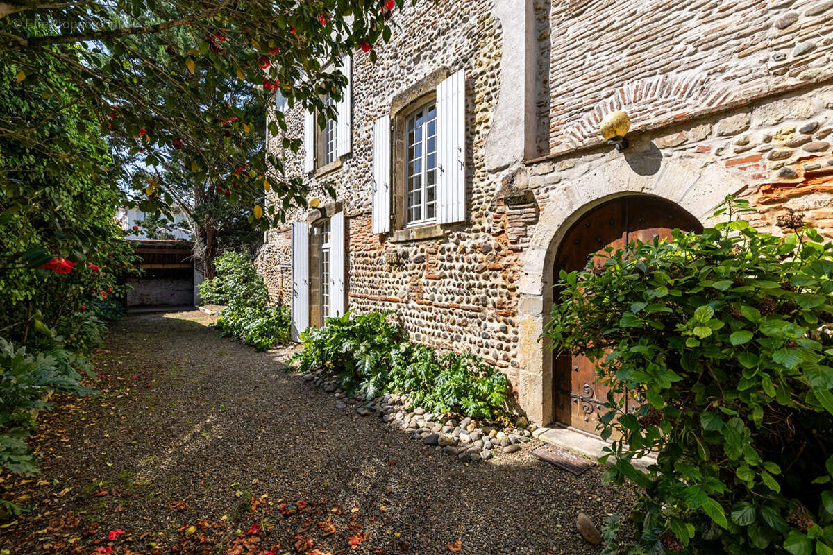 Maison à AIRE-SUR-L'ADOUR