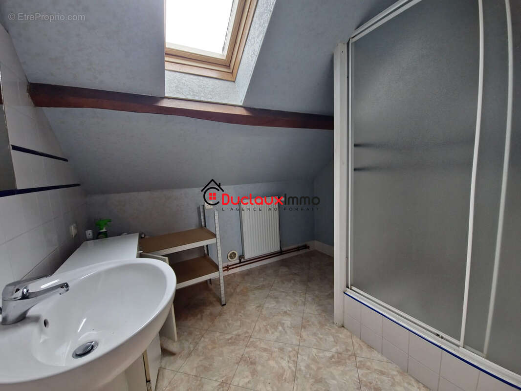 Maison individuelle composé de 4 appartements - photo 12