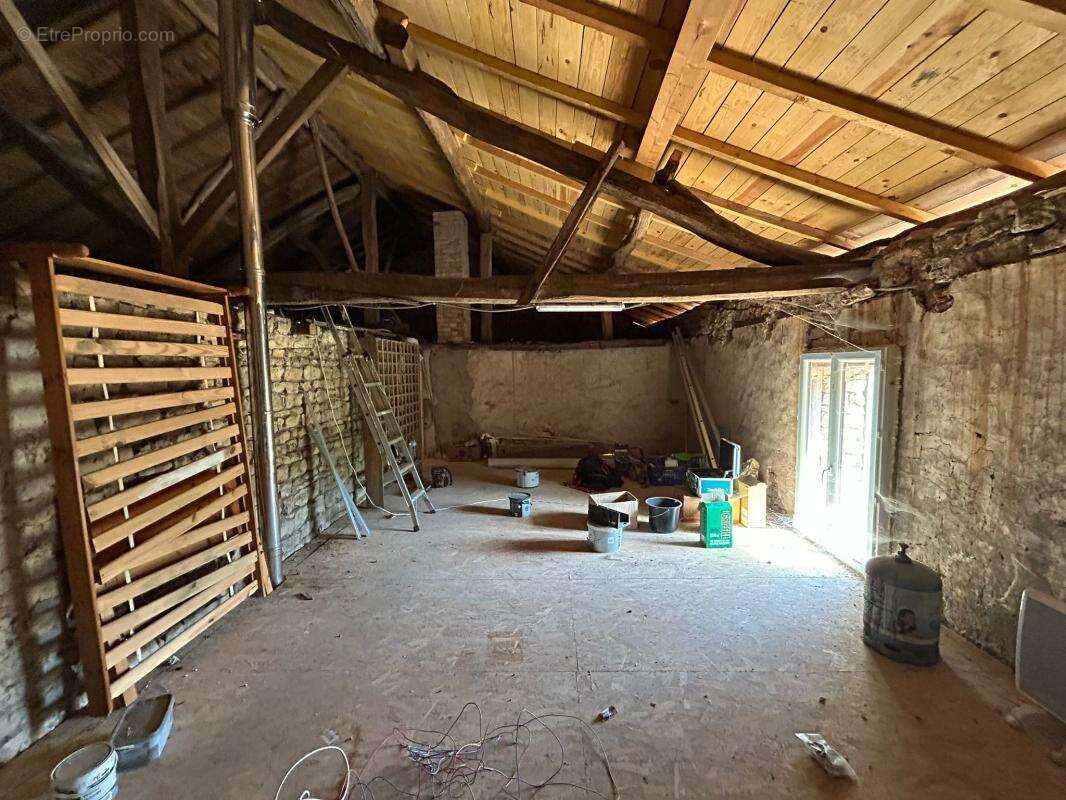 Maison à SAINT-SAVIOL