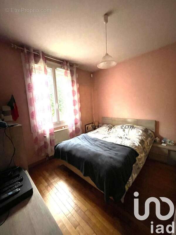 Photo 8 - Maison à VILLENEUVE-LE-ROI