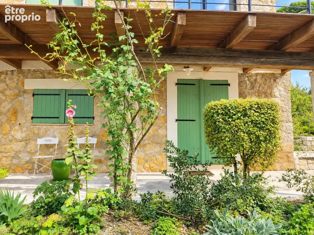 Maison de charme entièrement rénové, dominant la plaine des Baux - photo 26