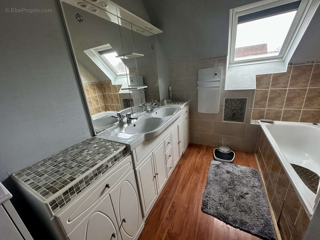 Maison à CHANTEHEUX