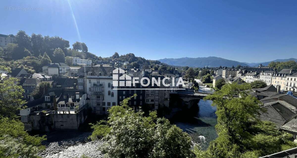 Appartement à OLORON-SAINTE-MARIE