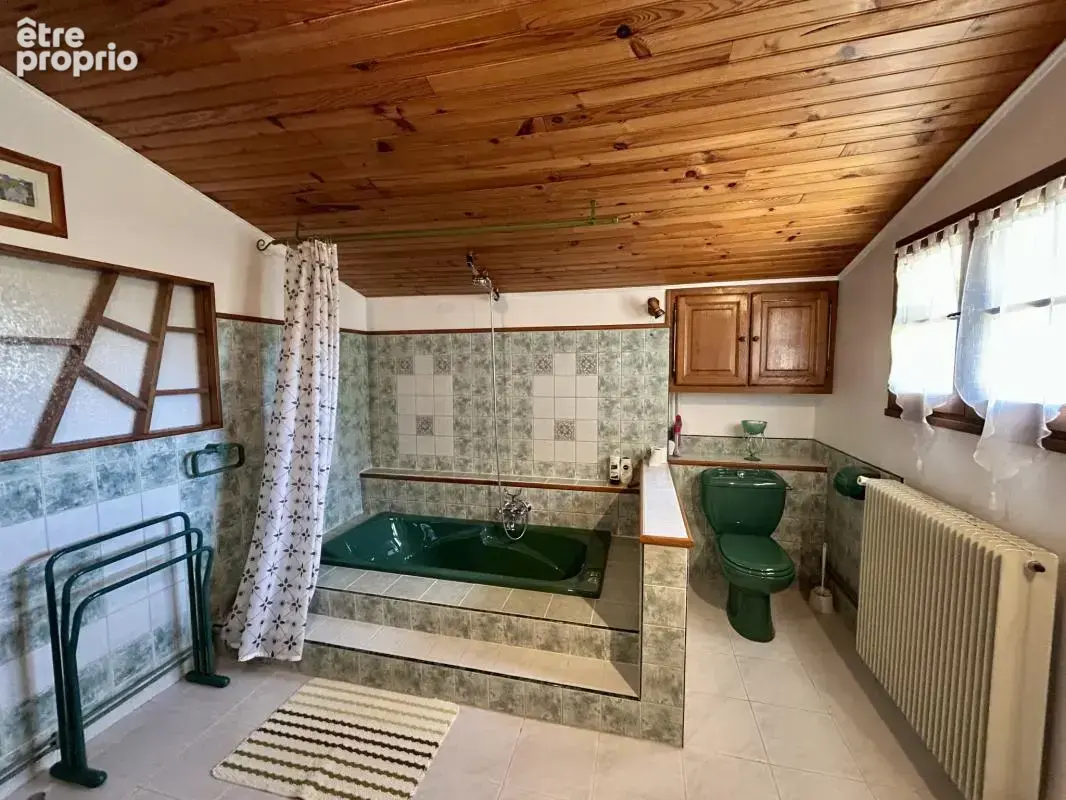 Superbe Longère en Pierre de 413 m2   6 Chambres - photo 16