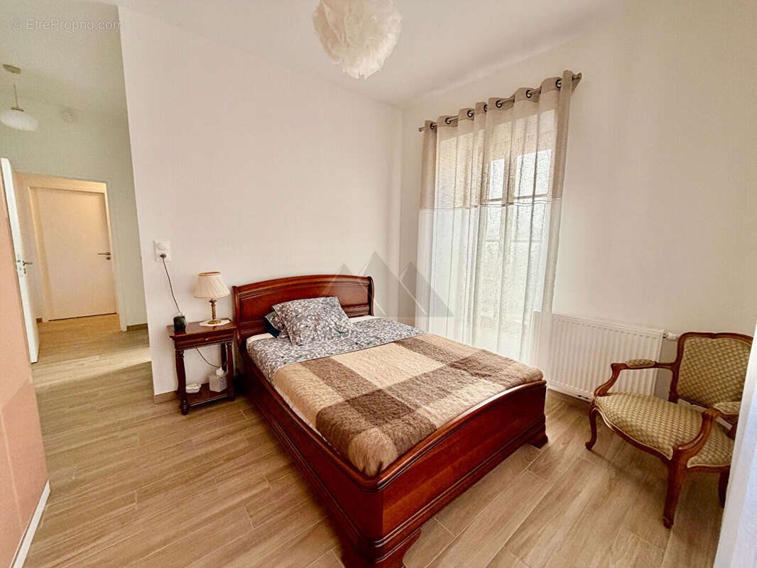 A vendre quimper historique appartement  duplex  jardin  parking - photo 7