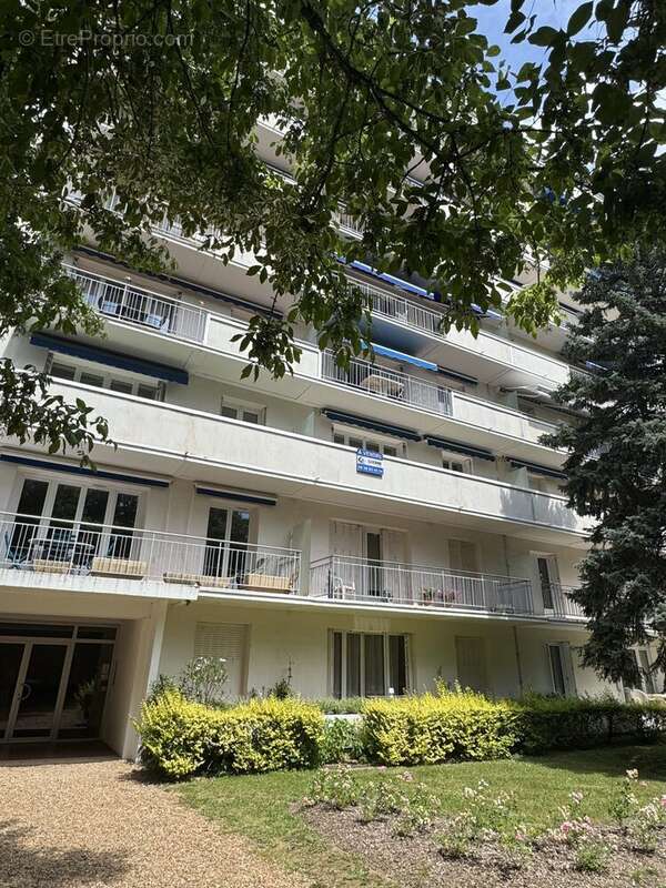 Appartement à JOUE-LES-TOURS