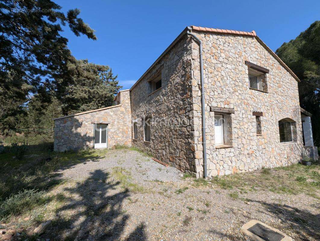 Maison à VILLEVEYRAC