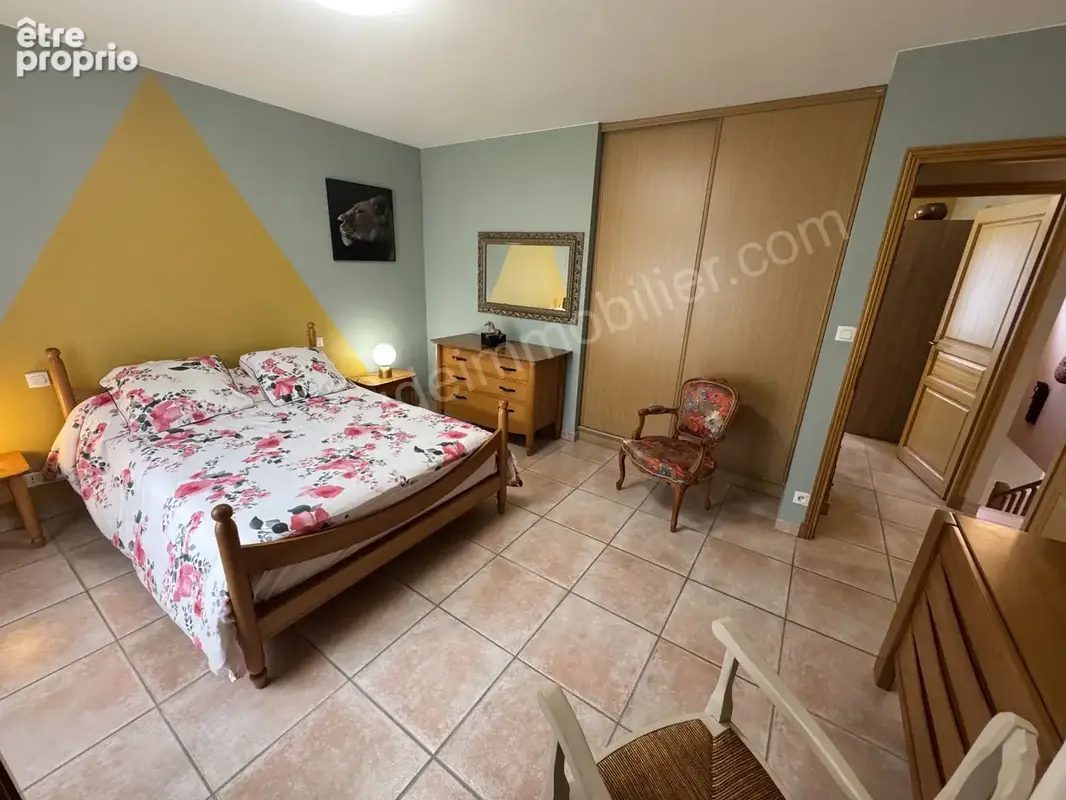 Maison avec garage et jardin - photo 18