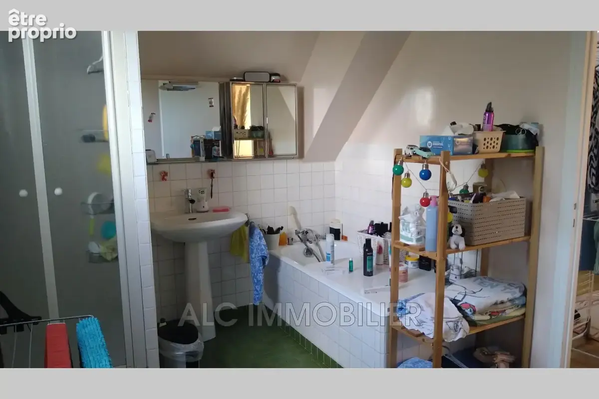 Maison 6 pièces 145 m² à vendre à Saint-Samson (53140) - photo 7