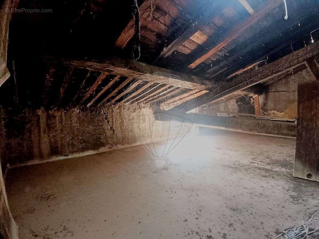 Appartement à VILLEFRANCHE-SUR-SAONE