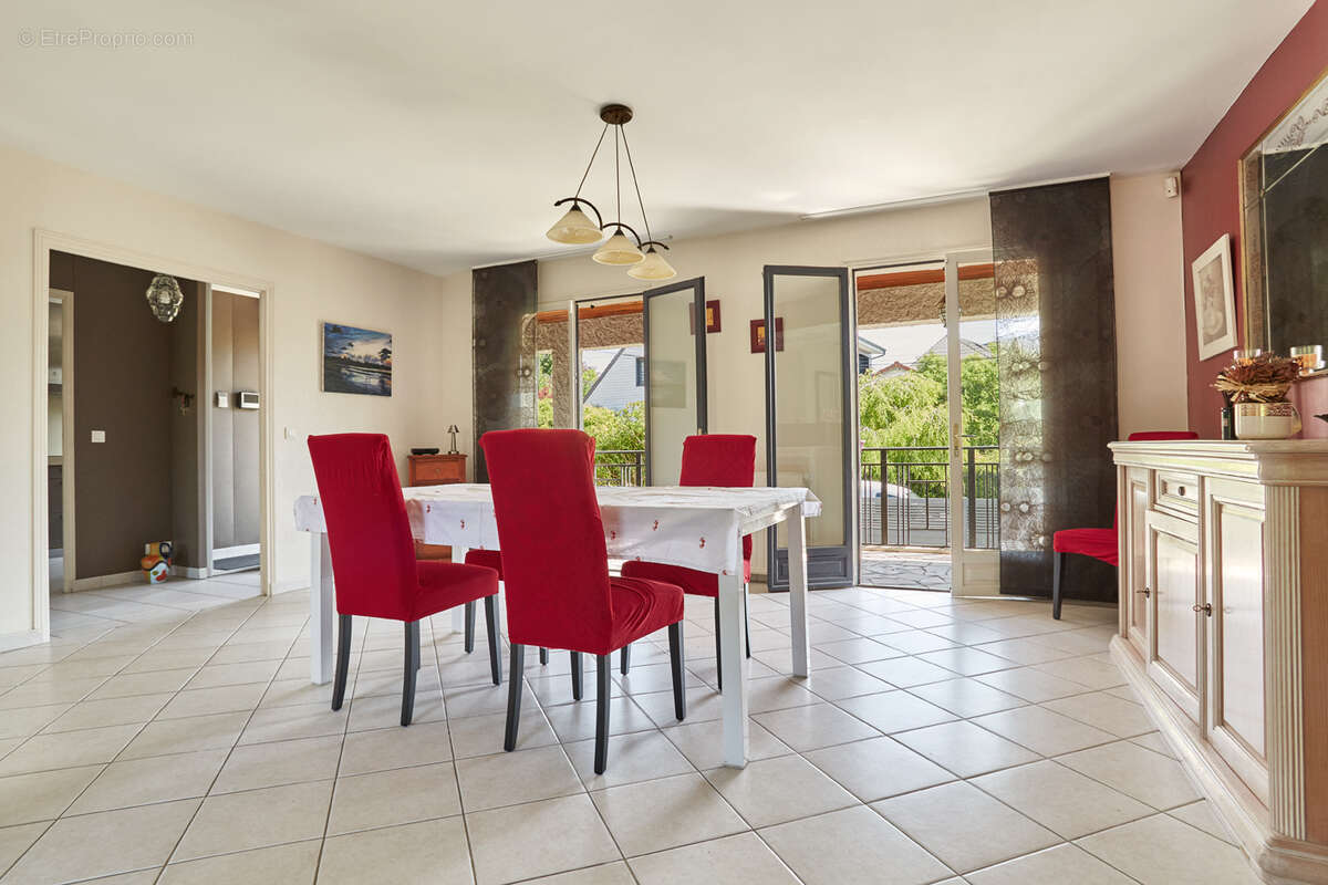 Maison à DEUIL-LA-BARRE