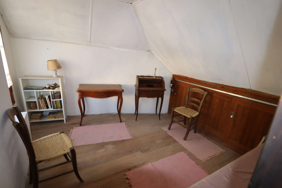 Maison à COLMARS