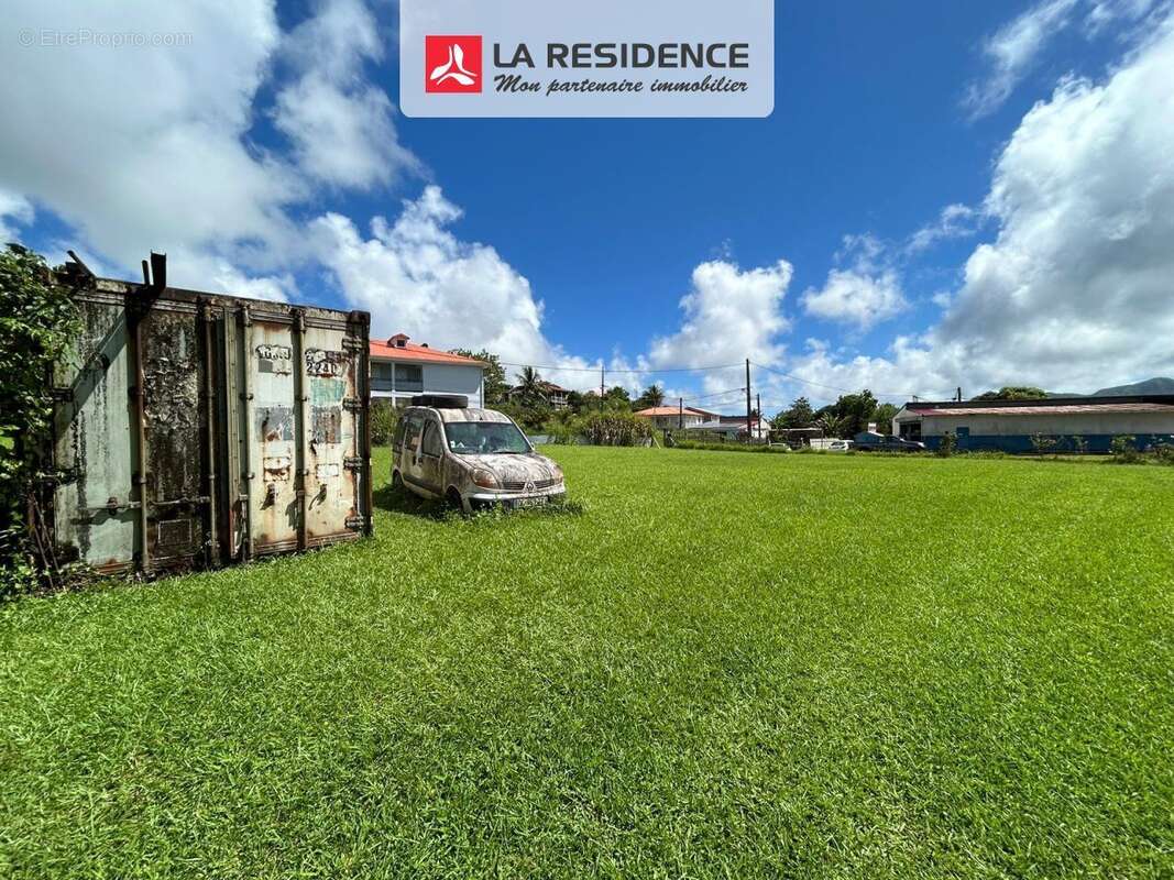 Terrain à LE MORNE-ROUGE