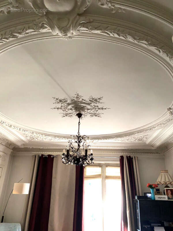 Appartement à PARIS-12E