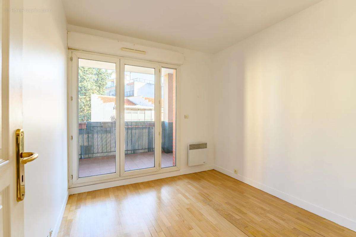 Appartement à NOGENT-SUR-MARNE