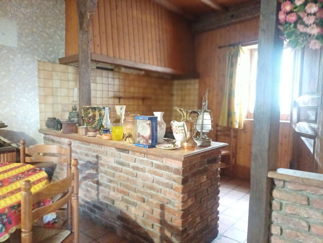 Maison à BAIGNES-SAINTE-RADEGONDE