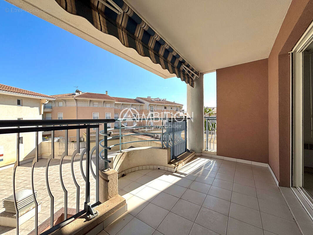Appartement à FREJUS