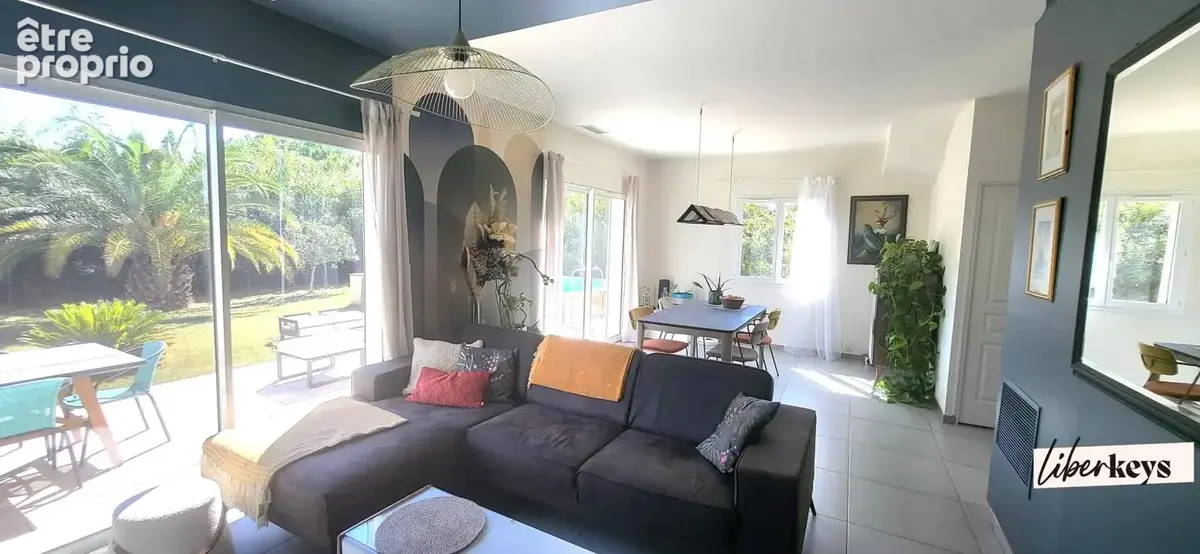 CALVISSON - VILLA 112 m2 - 3 chambre -  Piscine - photo 4