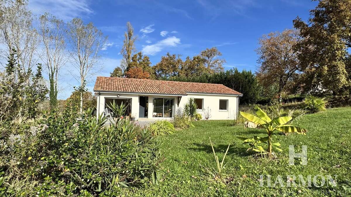 Maison à HAGETMAU