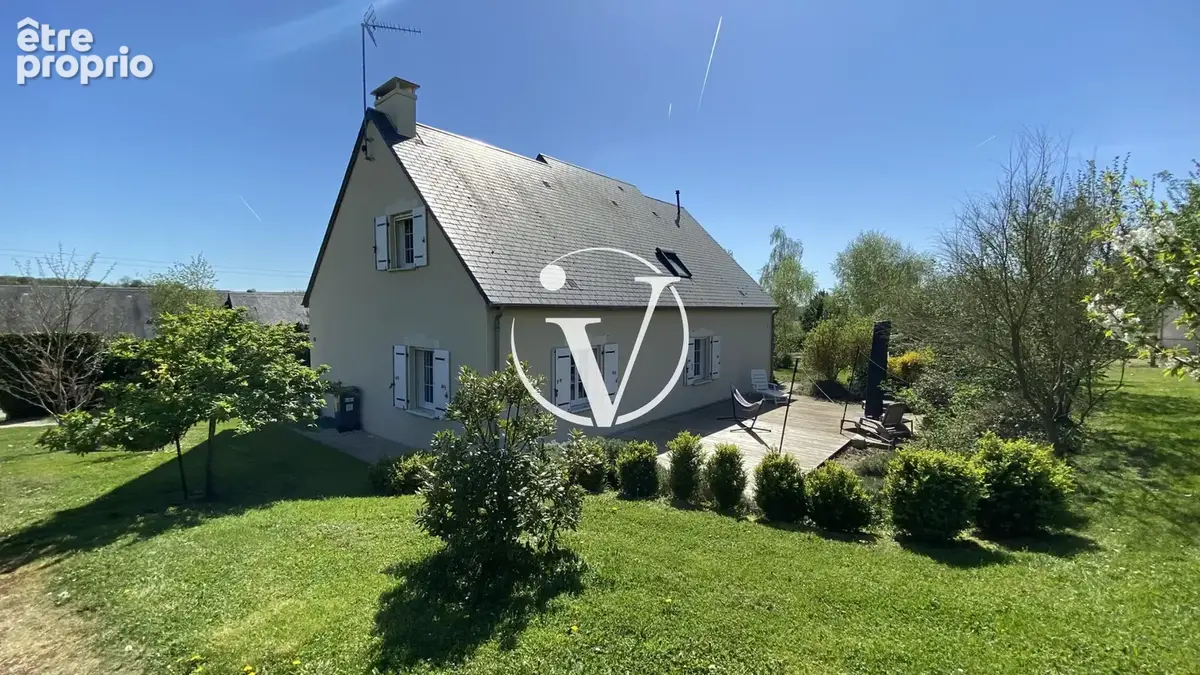 Maison à MAZANGE