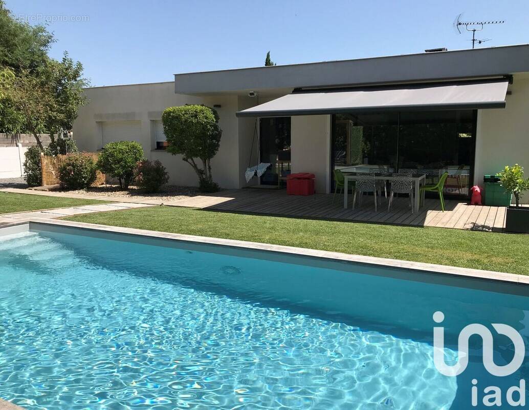 Photo 1 - Maison à AMBARES-ET-LAGRAVE