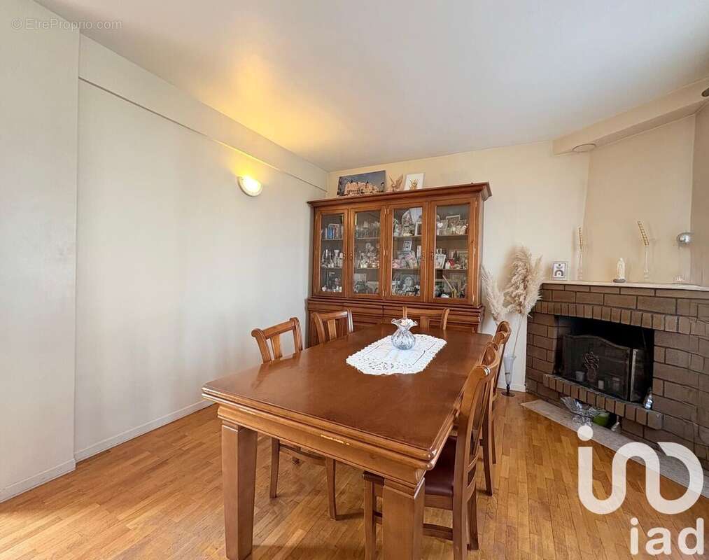 Photo 3 - Appartement à IVRY-SUR-SEINE