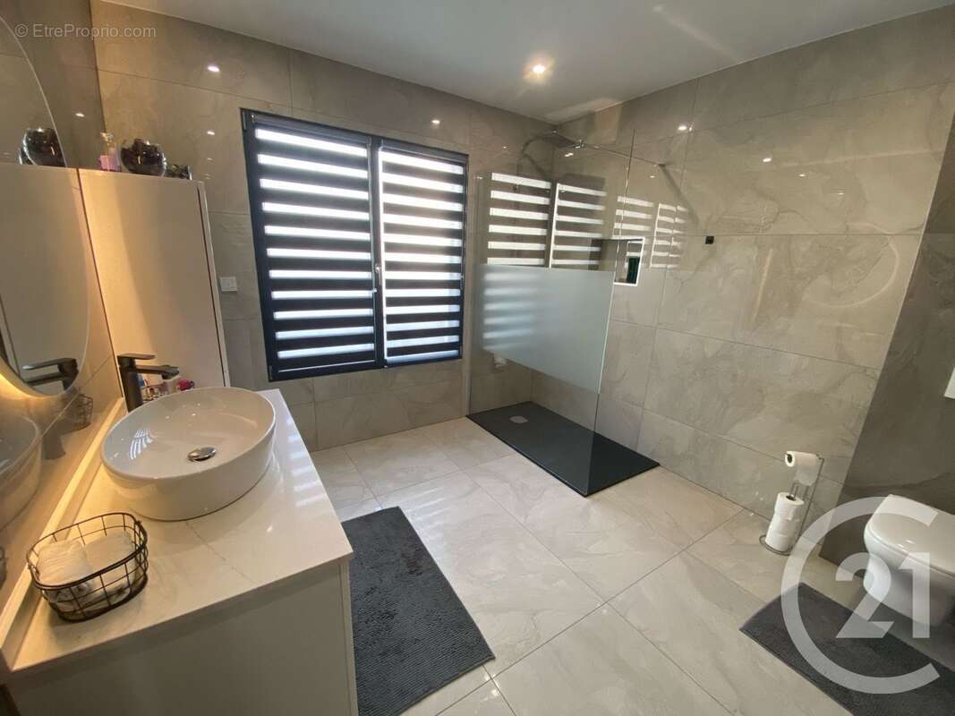 Maison à DAMMARTIN-EN-GOELE