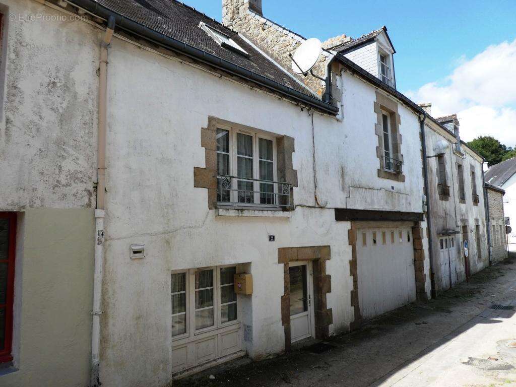 Maison à GUEMENE-SUR-SCORFF