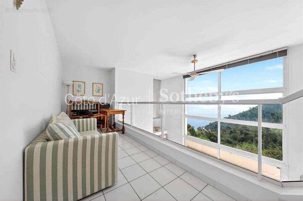 Maison à EZE