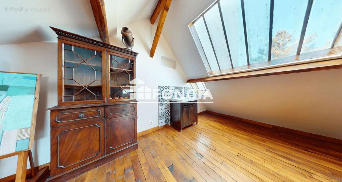 Maison à LES LILAS