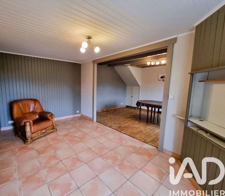 Photo 6 - Maison à MENOMBLET