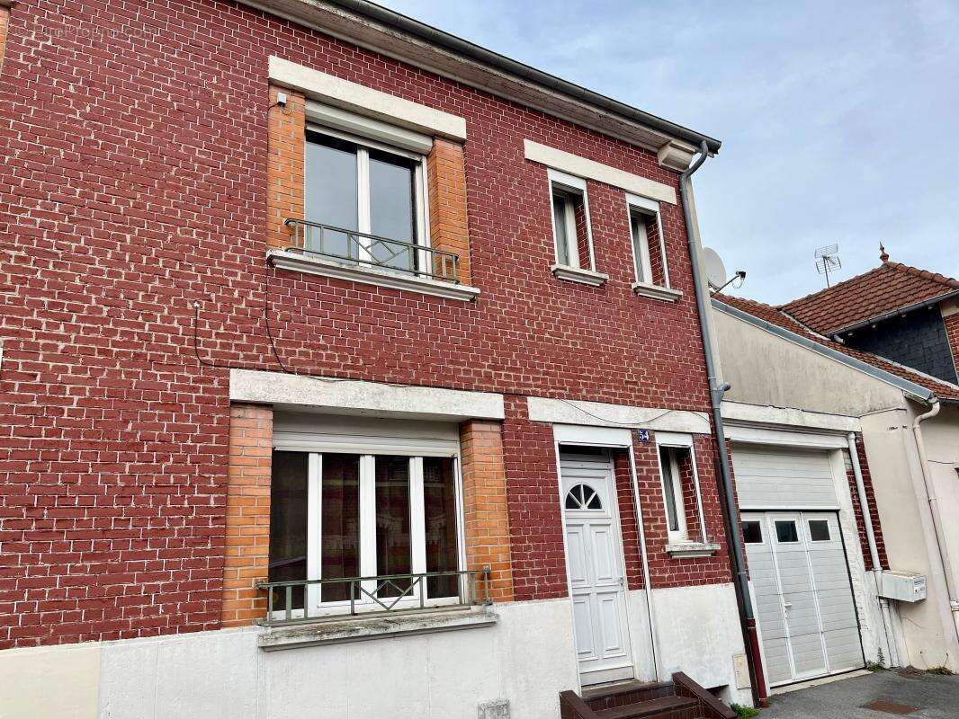 Maison à TERGNIER