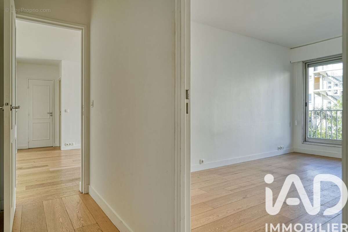 Photo 9 - Appartement à PARIS-15E