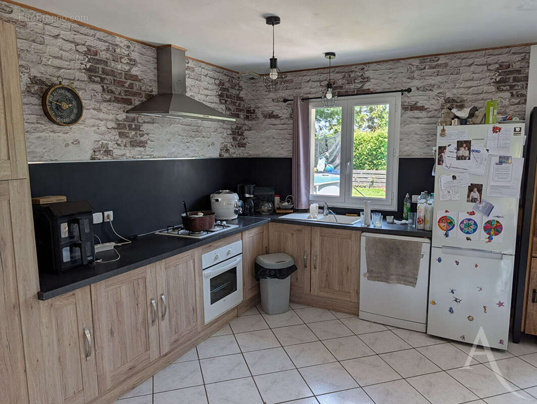 Maison individuelle - 8 pièces - 120m² - DELETTES - photo 2
